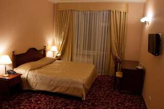 Курортные отели Solva Resort & SPA Поляна Стандартный двухместный номер с 1 кроватью-1