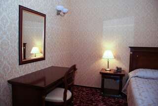 Курортные отели Solva Resort & SPA Поляна Стандартный двухместный номер с 1 кроватью-2